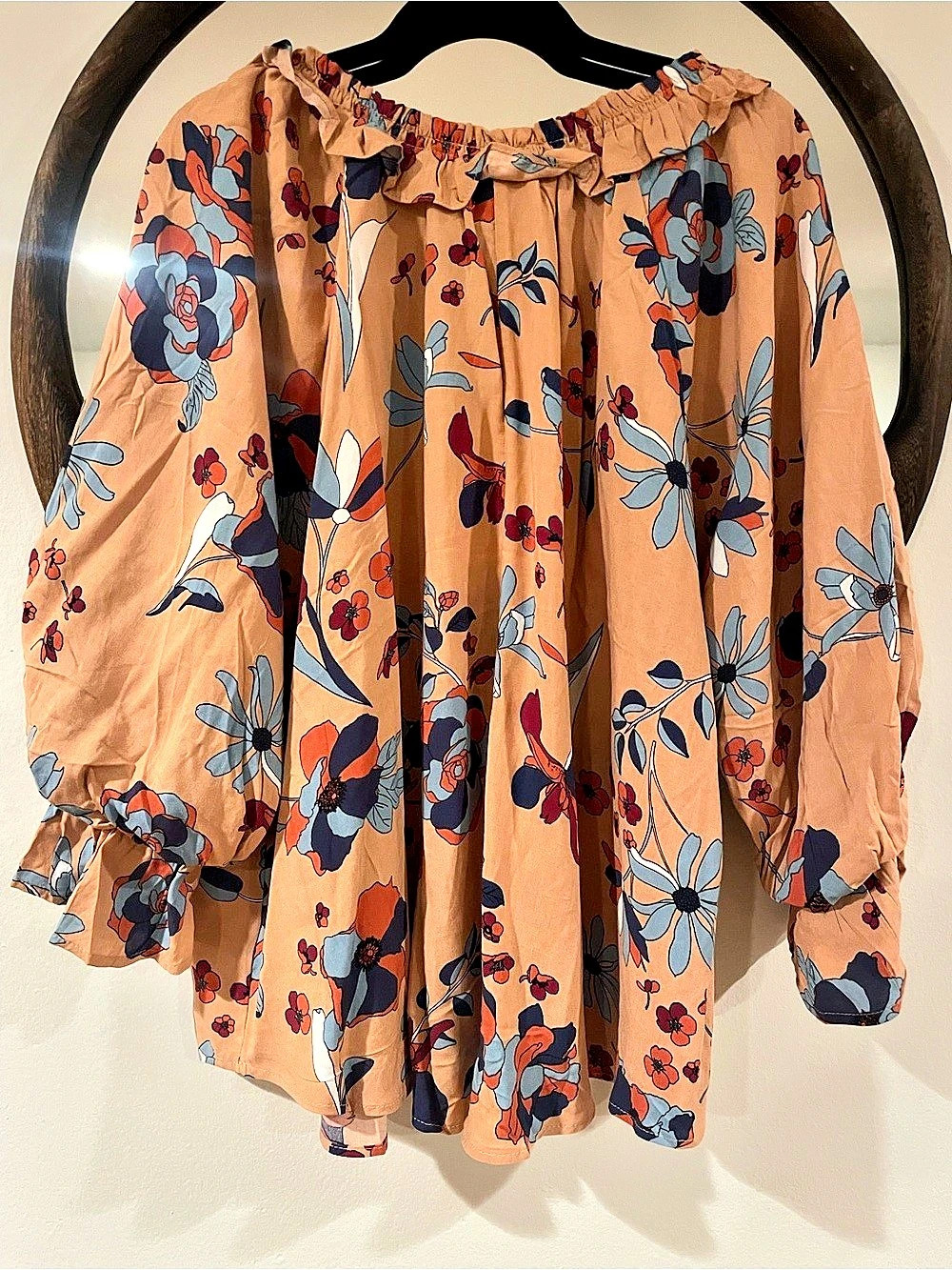Easel Floral Blouse in Brown & Blue Size Medium NWT